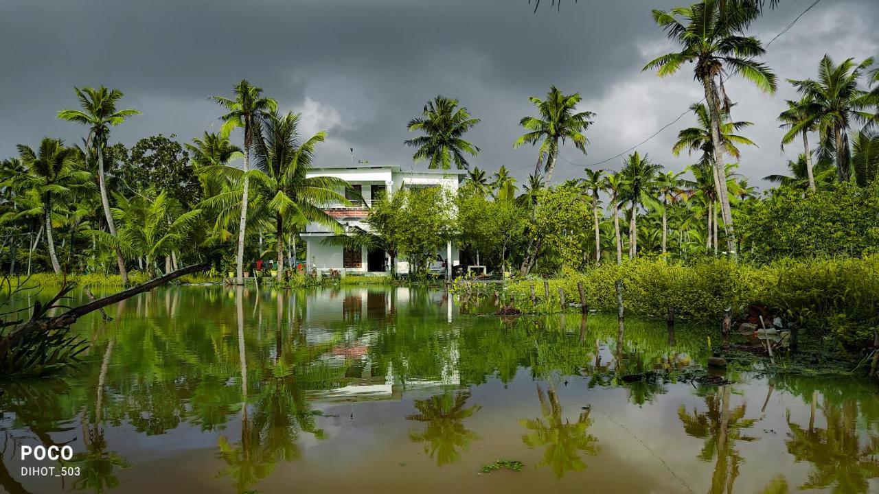 Munroe Island Aqua Green Home Stay מראה חיצוני תמונה
