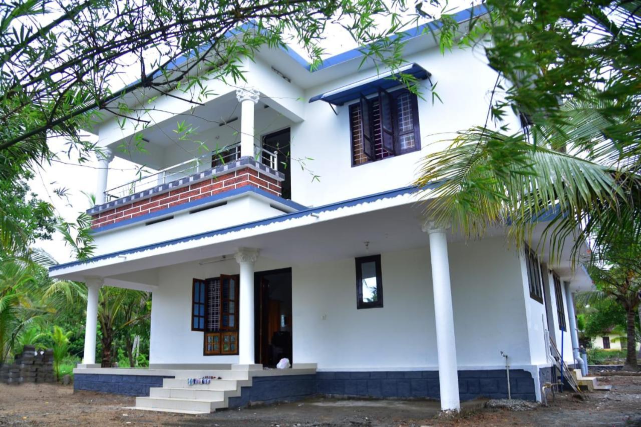 Munroe Island Aqua Green Home Stay מראה חיצוני תמונה