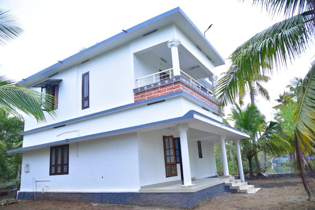 Munroe Island Aqua Green Home Stay מראה חיצוני תמונה